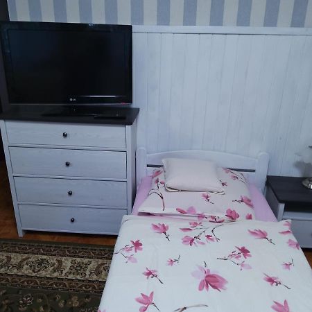 Pokoje Goscinne Sobieszow 耶莱尼亚古拉 外观 照片