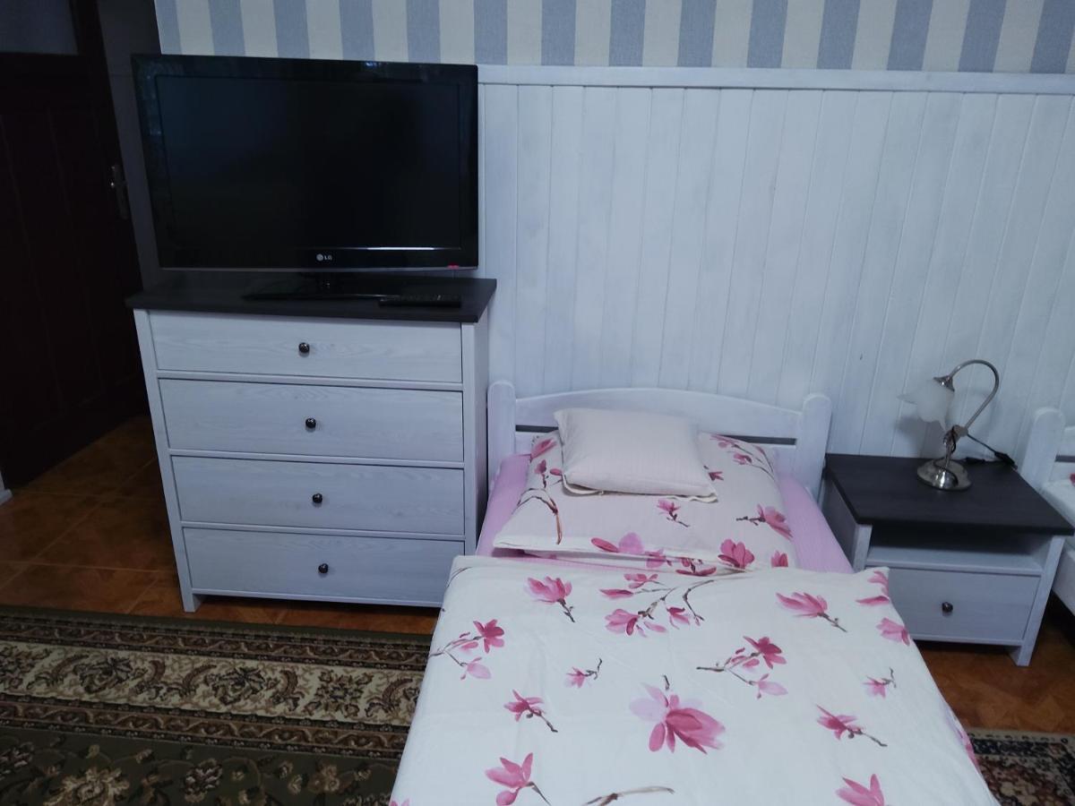 Pokoje Goscinne Sobieszow 耶莱尼亚古拉 外观 照片