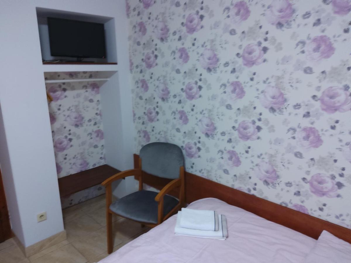 Pokoje Goscinne Sobieszow 耶莱尼亚古拉 外观 照片