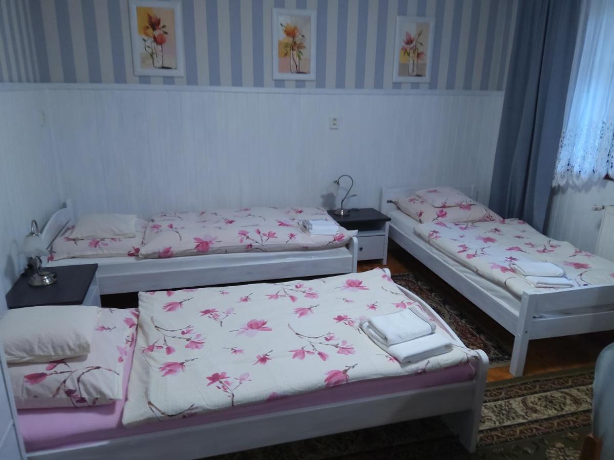 Pokoje Goscinne Sobieszow 耶莱尼亚古拉 外观 照片