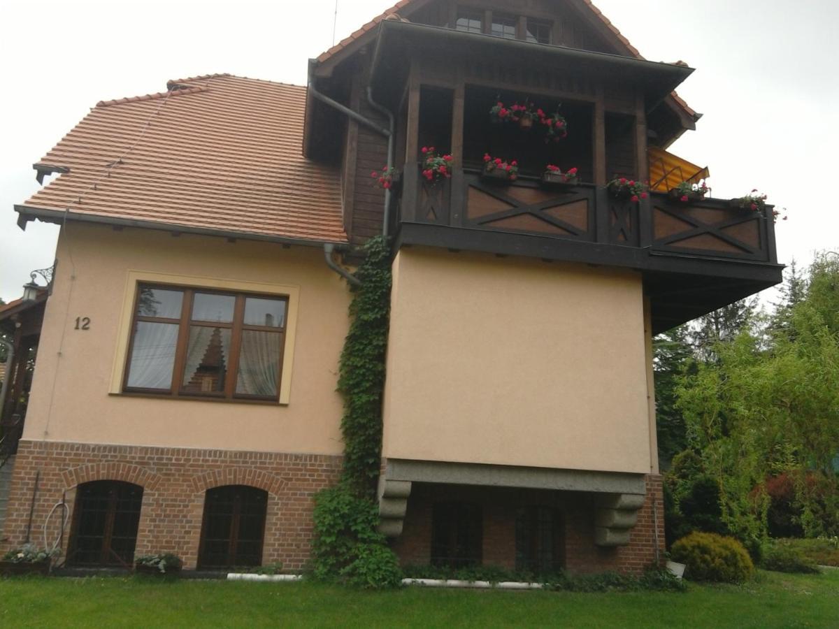 Pokoje Goscinne Sobieszow 耶莱尼亚古拉 外观 照片